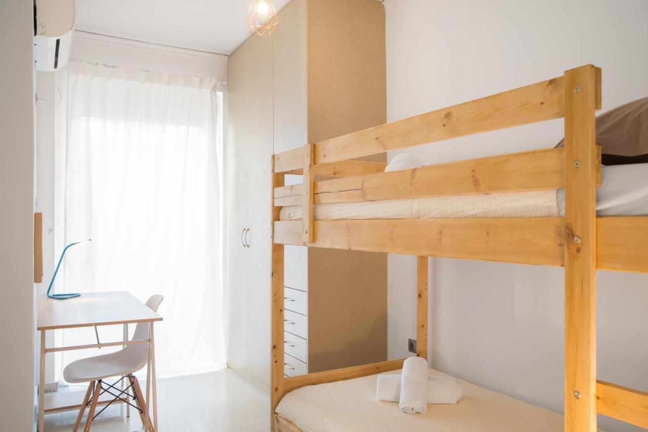 Cozy Apartment In Central Athens - Sleeps 5 Exteriér fotografie